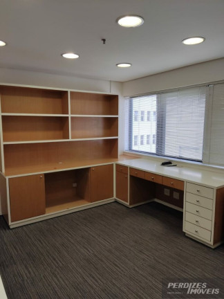 Imóvel Comercial à Venda ou Locação, 37 m² em Barra Funda - São Paulo