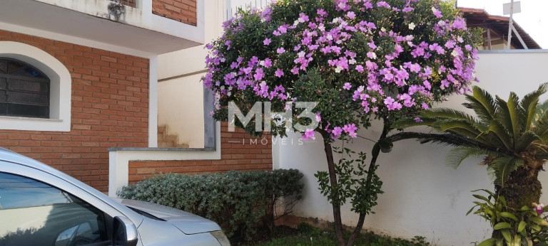 Sobrado com 4 Quartos à Venda, 230 m² em Jardim Guarani - Campinas