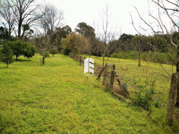 Imagem Casa com 2 Quartos à Venda, 7.474 m² em Km 3 - Santa Maria