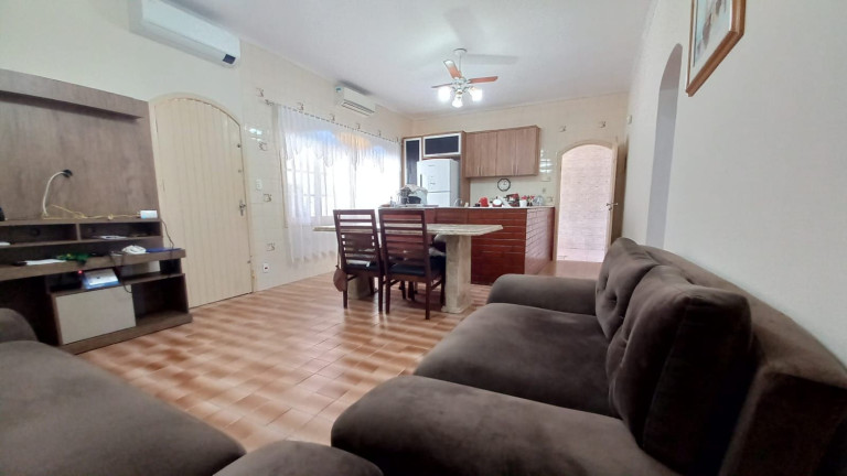 Imagem Casa com 2 Quartos à Venda, 170 m² em Balneário Gaivota - Itanhaém