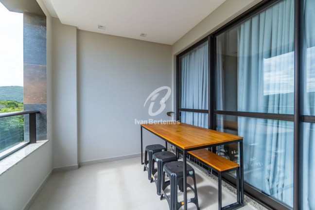Imagem Apartamento com 3 Quartos para Temporada, em Mariscal - Bombinhas Imagem Apartamento com 3 Quartos para Temporada, em Mariscal - Bombinhas