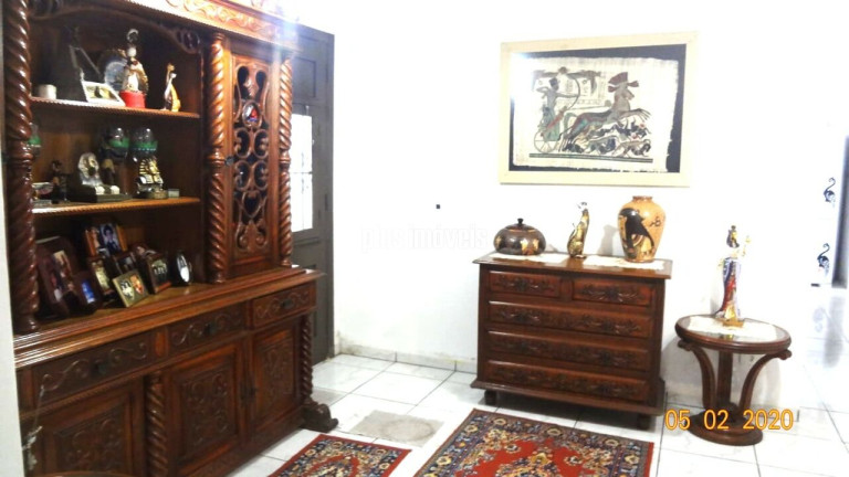 Imagem Casa com 3 Quartos à Venda, 140 m² em Moema - São Paulo Imagem Casa com 3 Quartos à Venda, 140 m² em Moema - São Paulo