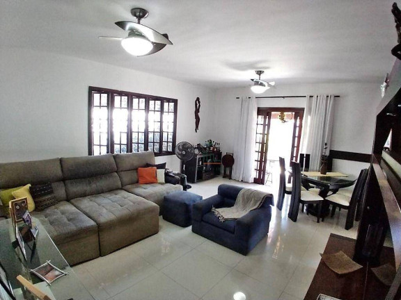 Imagem Casa com 3 Quartos à Venda, 260 m² em Maravista - Niterói Imagem Casa com 3 Quartos à Venda, 260 m² em Maravista - Niterói