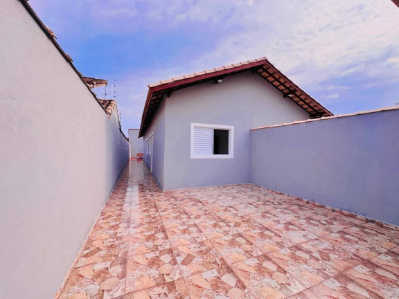 Imagem Casa com 2 Quartos à Venda, em Itanhaém Imagem Casa com 2 Quartos à Venda, em Itanhaém