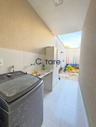 Imagem Casa com 3 Quartos à Venda, 180 m² em Edson Queiroz - Fortaleza Imagem Casa com 3 Quartos à Venda, 180 m² em Edson Queiroz - Fortaleza