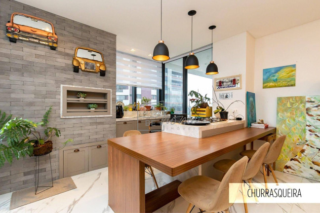 Apartamento com 3 Quartos à Venda, 223 m² em Cabral - Curitiba