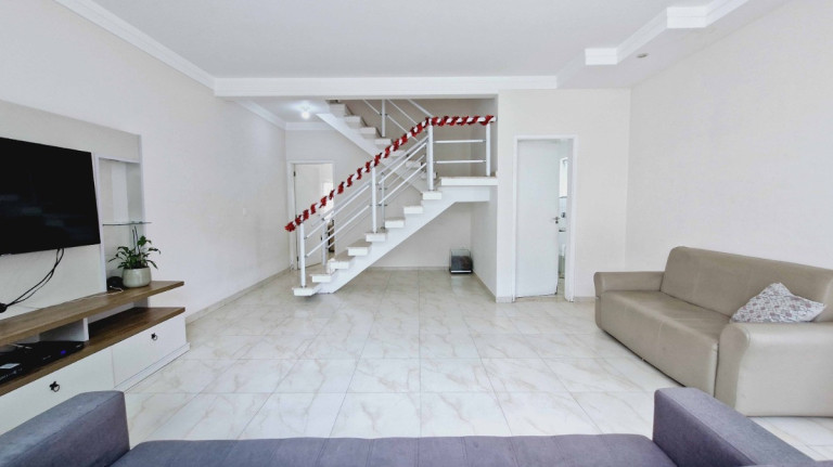 Imagem Sobrado com 3 Quartos à Venda, 180 m² em Parada Inglesa - São Paulo Imagem Sobrado com 3 Quartos à Venda, 180 m² em Parada Inglesa - São Paulo