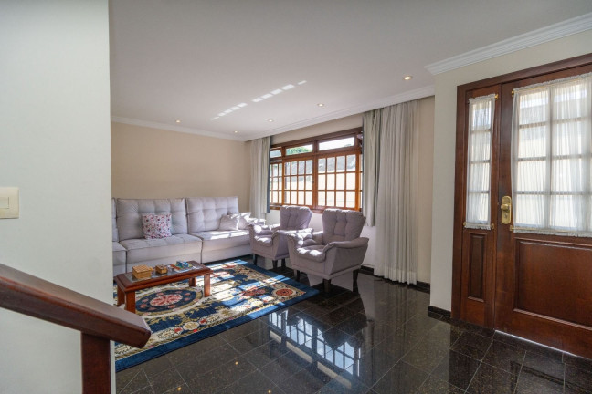 Imagem Casa com 3 Quartos à Venda, 207 m² em Jardim Social - Curitiba Imagem Casa com 3 Quartos à Venda, 207 m² em Jardim Social - Curitiba