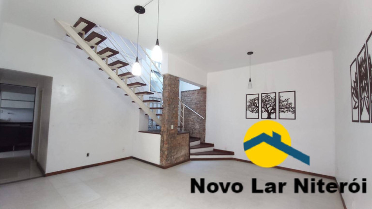 Imagem Casa com 4 Quartos à Venda, 220 m² em Ingá - Niterói Imagem Casa com 4 Quartos à Venda, 220 m² em Ingá - Niterói
