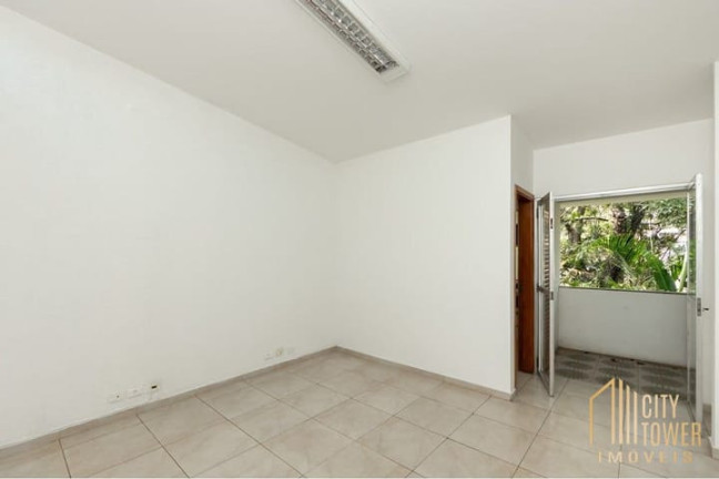 Imagem Casa com 3 Quartos à Venda, 563 m² em Aclimação - São Paulo