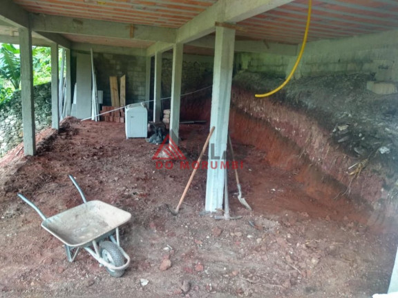 Imagem Sobrado com 6 Quartos à Venda, 310 m² em Jardim Dona Sinhá - São Paulo