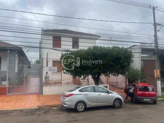 Casa com 6 Quartos à Venda, 300 m² em Centro - Campo Grande