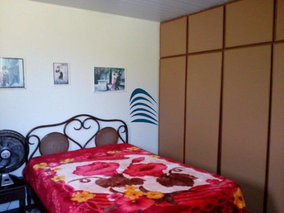 Imagem Casa com 4 Quartos à Venda, 340 m² em Busca Vida - Camaçari