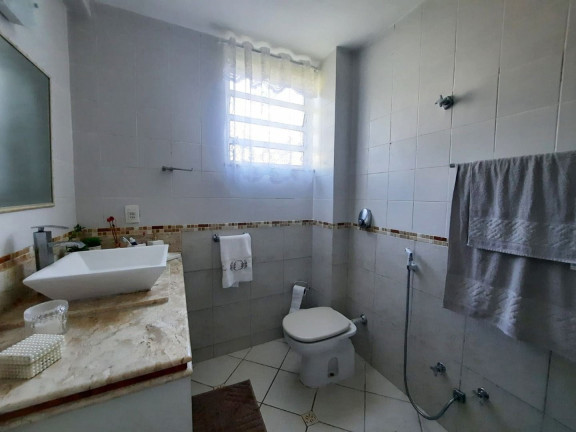 Imagem Imóvel com 3 Quartos à Venda, 131 m² em Alto - Teresópolis Imagem Imóvel com 3 Quartos à Venda, 131 m² em Alto - Teresópolis