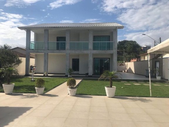 Imagem Casa com 8 Quartos à Venda, 250 m² em Santa Mônica - Guarapari Imagem Casa com 8 Quartos à Venda, 250 m² em Santa Mônica - Guarapari