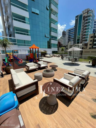 Imagem Apartamento com 4 Quartos à Venda, 181 m² em Meia Praia