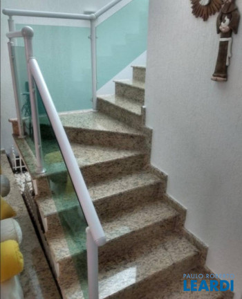 Imagem Sobrado com 3 Quartos à Venda, 162 m² em Vila Floresta - Santo André Imagem Sobrado com 3 Quartos à Venda, 162 m² em Vila Floresta - Santo André