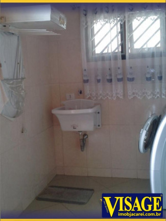 Imagem Casa com 3 Quartos à Venda, 250 m² em Vila Branca - Jacareí Imagem Casa com 3 Quartos à Venda, 250 m² em Vila Branca - Jacareí
