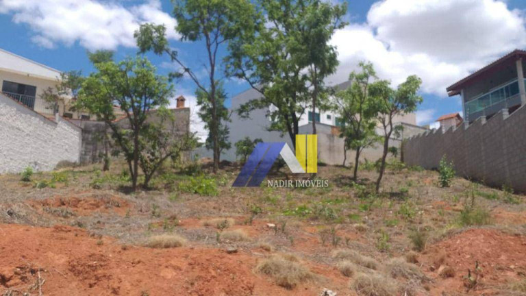 Imagem Terreno à Venda, 904 m² em Pousada Dos Campos - Pouso Alegre