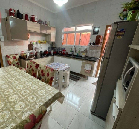 Imagem Casa com 2 Quartos à Venda, 108 m² em Solemar - Praia Grande