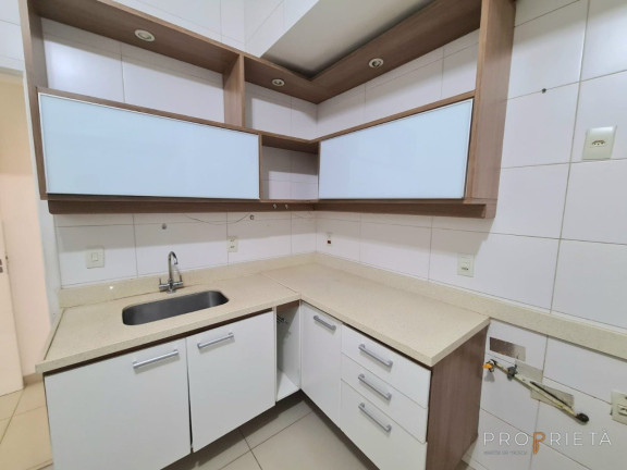 Imagem Apartamento com 3 Quartos à Venda, 115 m² em Copacabana - Rio De Janeiro Imagem Apartamento com 3 Quartos à Venda, 115 m² em Copacabana - Rio De Janeiro