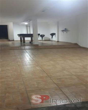 Imagem Casa com 5 Quartos à Venda, 300 m² em Vila Califórnia - São Paulo Imagem Casa com 5 Quartos à Venda, 300 m² em Vila Califórnia - São Paulo
