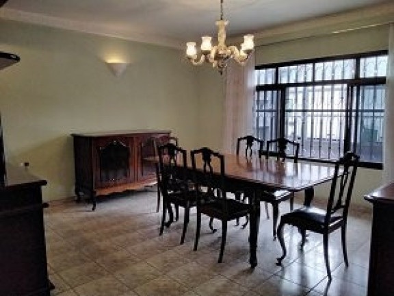 Imagem Casa com 3 Quartos à Venda, 220 m² em Vila Moinho Velho - São Paulo