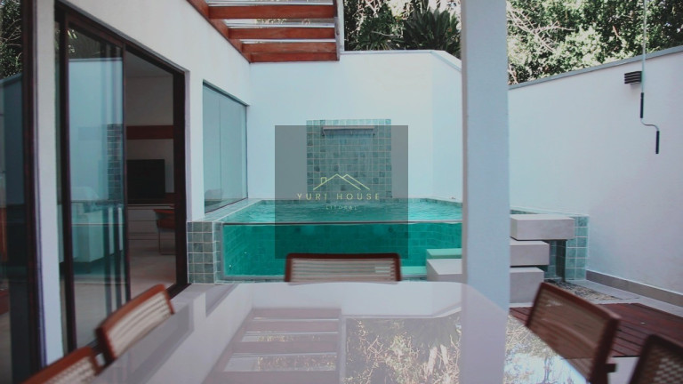 Imagem Casa com 3 Quartos à Venda, 207 m² em Camburi - São Sebastião