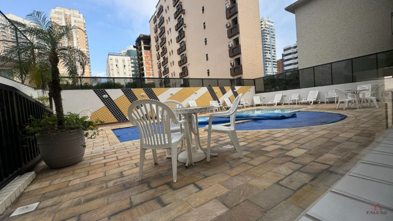 Apartamento com 3 Quartos para Alugar, 192 m² em Pompéia - Santos