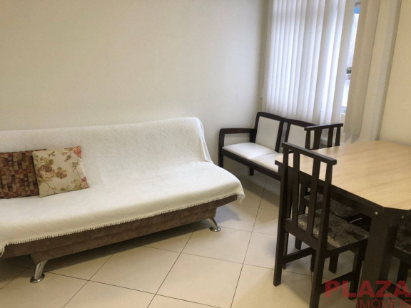 Apartamento com 2 Quartos para Alugar, 70 m² em Centro - Balneário Camboriú