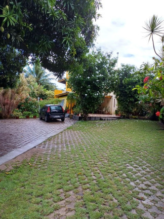 Imagem Casa com 4 Quartos à Venda, 340 m² em Busca Vida - Camaçari