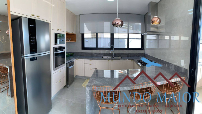 Imagem Casa com 4 Quartos à Venda, 360 m² em Residencial Lagos Dos Lagos - Barueri Imagem Casa com 4 Quartos à Venda, 360 m² em Residencial Lagos Dos Lagos - Barueri