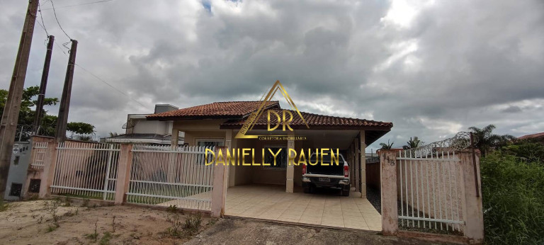 Imagem Casa com 3 Quartos à Venda, 300 m² em Itajuba - Barra Velha