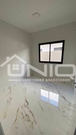 Imagem Casa com 3 Quartos à Venda, 107 m² em Fraron - Pato Branco Imagem Casa com 3 Quartos à Venda, 107 m² em Fraron - Pato Branco
