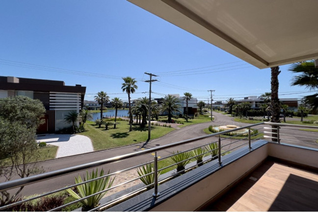 Imagem Casa de Condomínio com 4 Quartos à Venda, 267 m² em Centro - Xangri-lá Imagem Casa de Condomínio com 4 Quartos à Venda, 267 m² em Centro - Xangri-lá