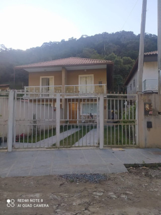 Imagem Casa com 3 Quartos à Venda, 125 m² em Albuquerque - Teresópolis Imagem Casa com 3 Quartos à Venda, 125 m² em Albuquerque - Teresópolis