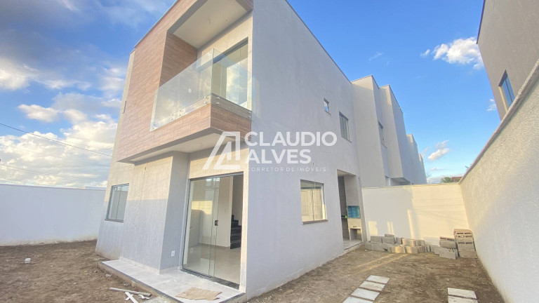 Imagem Casa com 3 Quartos à Venda, 90 m² em Sim - Feira De Santana Imagem Casa com 3 Quartos à Venda, 90 m² em Sim - Feira De Santana