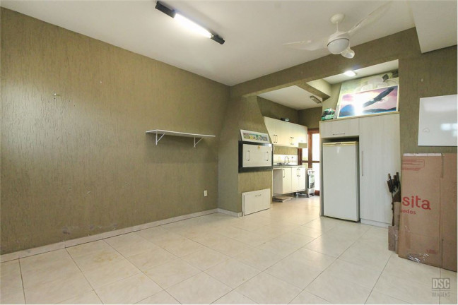 Imagem Casa com 3 Quartos à Venda,  em Hípica - Porto Alegre