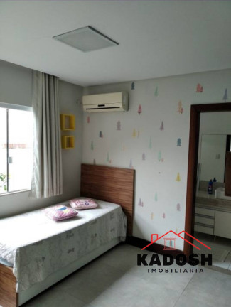 Imagem Casa com 3 Quartos à Venda, 450 m² em Sim - Feira De Santana Imagem Casa com 3 Quartos à Venda, 450 m² em Sim - Feira De Santana