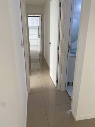 Imagem Apartamento com 3 Quartos à Venda, 100 m² em Recreio Dos Bandeirantes - Rio De Janeiro