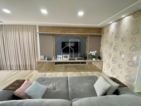Imagem Casa com 4 Quartos à Venda, 375 m² em São João Do Rio Vermelho - Florianópolis Imagem Casa com 4 Quartos à Venda, 375 m² em São João Do Rio Vermelho - Florianópolis
