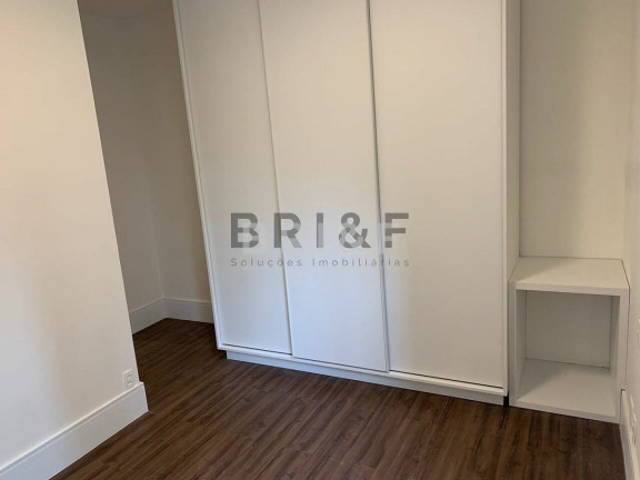 Imagem Apartamento com 3 Quartos à Venda, 223 m² em Vila Uberabinha - São Paulo