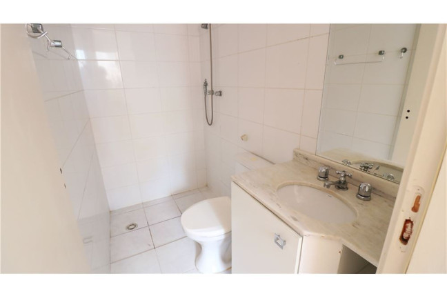 Imagem Imóvel com 3 Quartos à Venda, em Parada Inglesa - São Paulo Imagem Imóvel com 3 Quartos à Venda, em Parada Inglesa - São Paulo