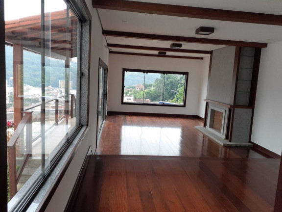 Imagem Casa com 4 Quartos à Venda, 382 m² em Parque São Luiz - Teresópolis