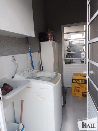 Imagem Casa com 3 Quartos à Venda, 105 m² em Centro - Bady Bassitt Imagem Casa com 3 Quartos à Venda, 105 m² em Centro - Bady Bassitt