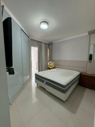 Imagem Apartamento com 3 Quartos à Venda, 212 m² em Centro - Balneário Camboriú Imagem Apartamento com 3 Quartos à Venda, 212 m² em Centro - Balneário Camboriú