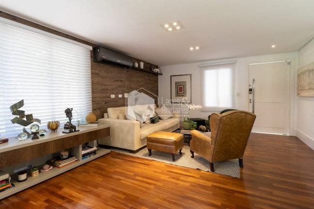 Imagem Casa com 3 Quartos à Venda, 195 m² em Alto Da Boa Vista - São Paulo Imagem Casa com 3 Quartos à Venda, 195 m² em Alto Da Boa Vista - São Paulo