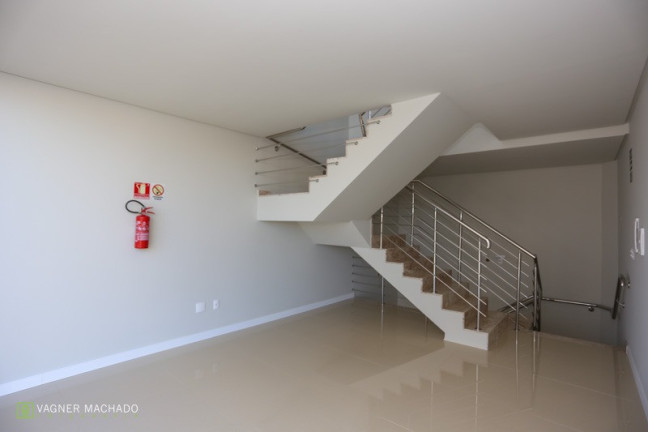 Imagem Sala Comercial à Venda, 104 m² em Centro - Torres Imagem Sala Comercial à Venda, 104 m² em Centro - Torres