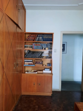 Imagem Apartamento com 3 Quartos à Venda, 220 m² em Moinhos De Vento - Porto Alegre