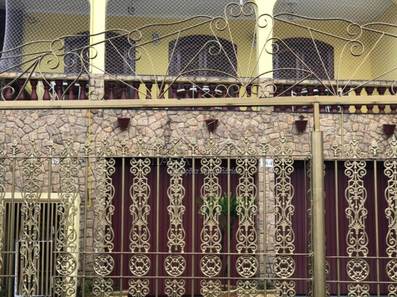 Sobrado com 4 Quartos à Venda, 500 m² em Vila Ré - São Paulo